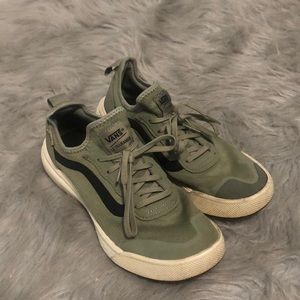 Vans UltraRange sneakers